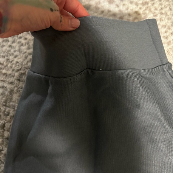 Hot Miami Styles Charcoal Pencil Skirt - Picture 2 of 3